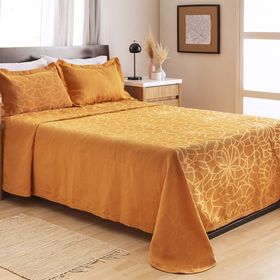 cubrecama-oro-jacquard-king-mostaza-990031705
