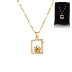 collar-flor-enmarcada-bano-oro-18k-con-estuche-de-regalo-20408604