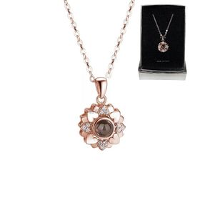 collar-te-amo-100-idiomas-flor-estuche-regalo-dorado--21195030