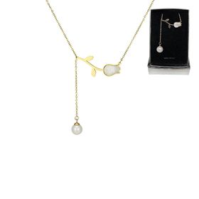 collar-flor-perla-bano-oro-18k-con-estuche-regalo-dorado-21205445