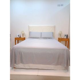 juego-de-sabanas-lisas-blanco-paris-2-plaza-gris-661443