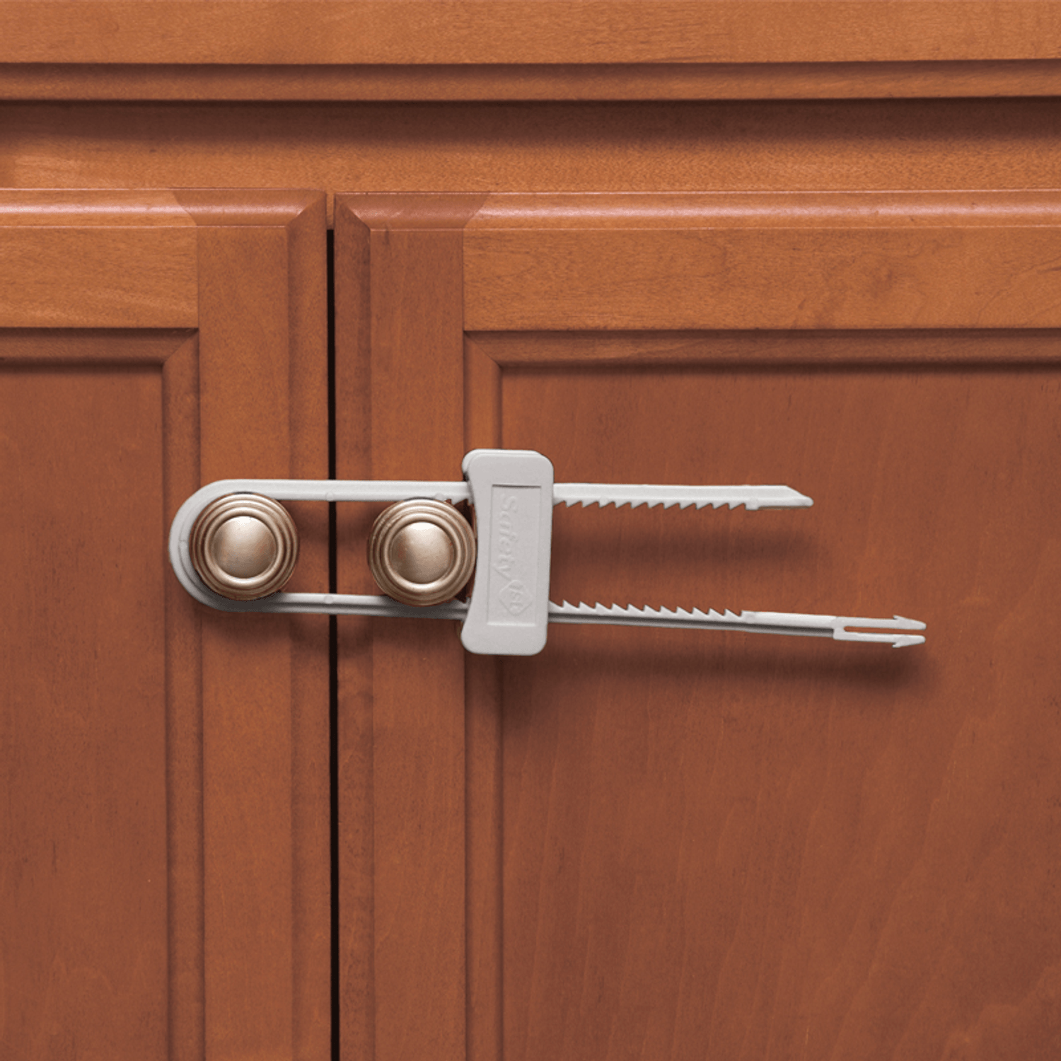 TRABA DE SEGURIDAD PARA PUERTAS/ARMARIOS SAFETY 1ST